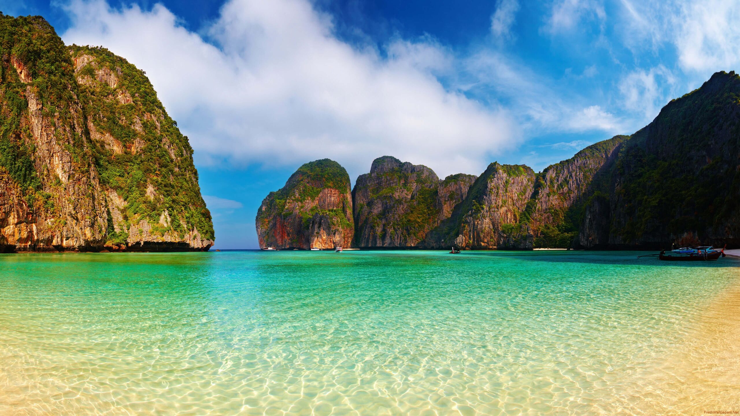 Maya Bay Beach Ko Phi Phi Lee Thailand wallpapers