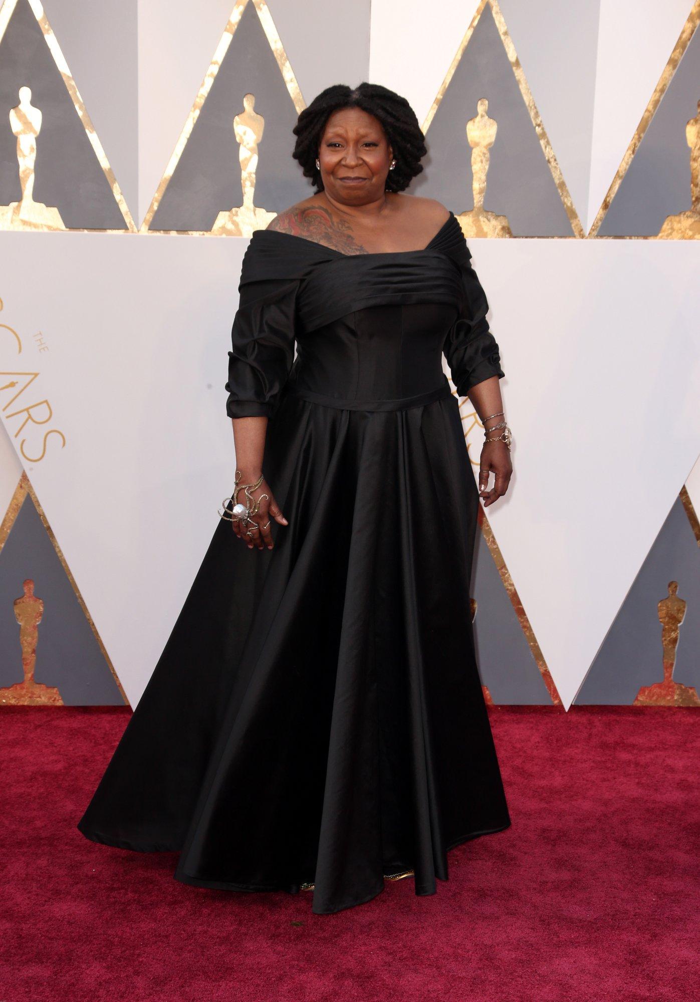 Whoopi Goldberg Oscars 2016 wallpapers 2018 in Movies