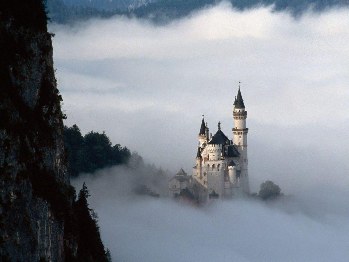 Neuschwanstein Castle Wallpapers