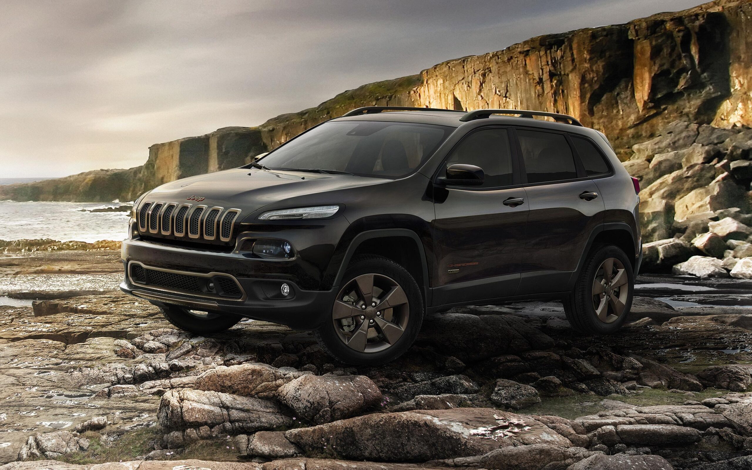 2016 Jeep Cherokee 75th Anniversary Model wallpapers