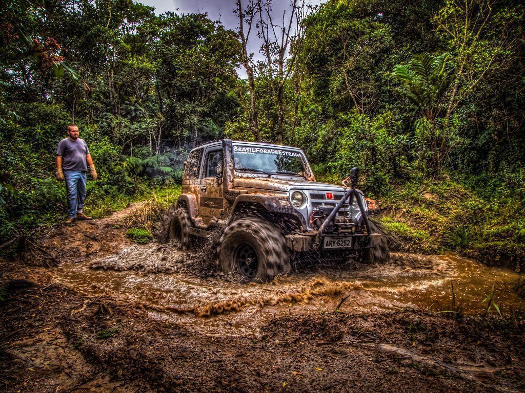 Mud Jeep Wallpapers For Desktop